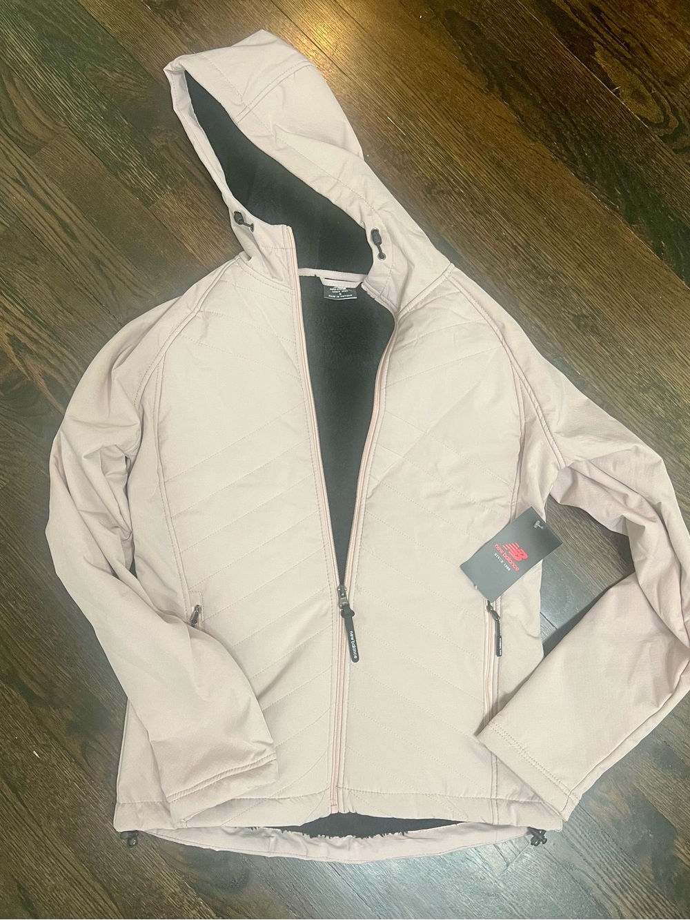 New Balance Women’s Softshell Hooded Jacket Small Light Pink Blush NWT